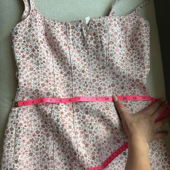 CINQ A SEPT Yazlyn Floral Dress In Pale Rose Multi 💕 - Picture 8 of 11